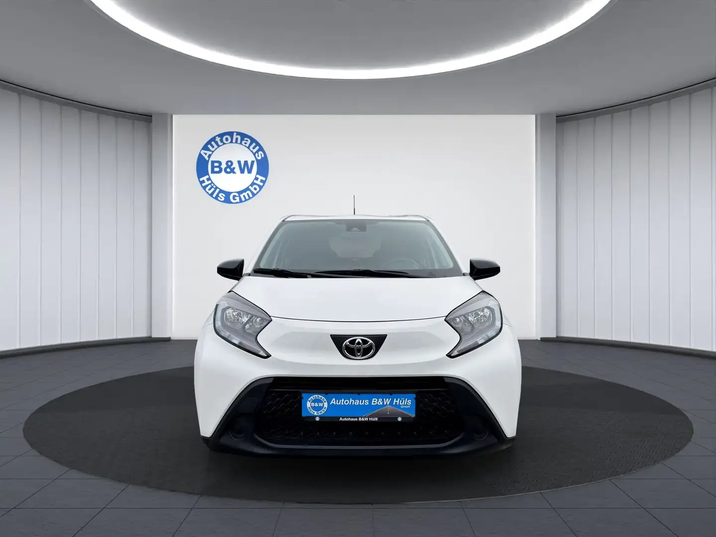 Toyota Aygo X Play*1.Hand*KAMERA*KLIMA*NAVI* Blanc - 2