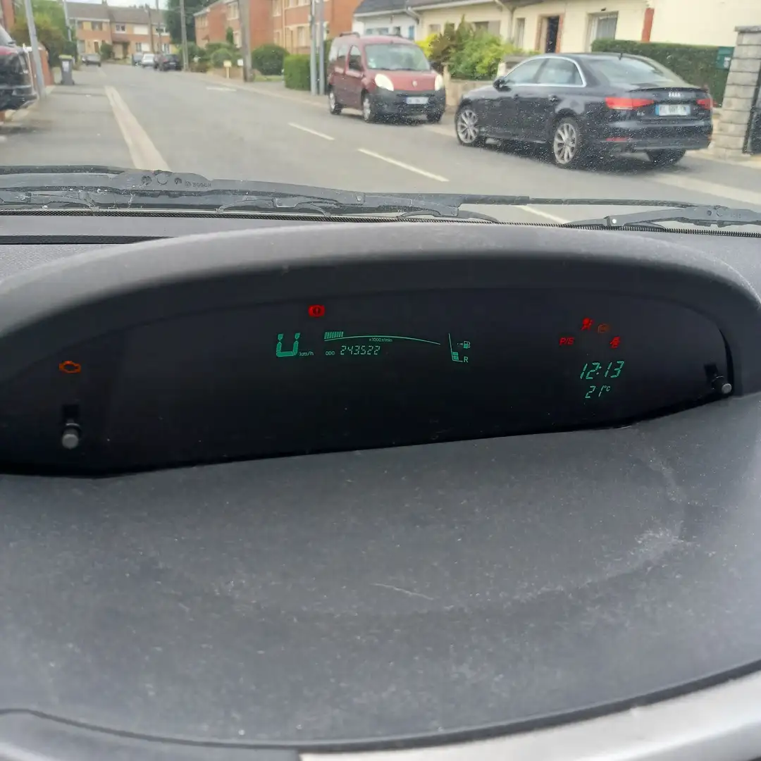 Toyota Yaris Yaris 1.4 - 90 D-4D Confort Pack - 1