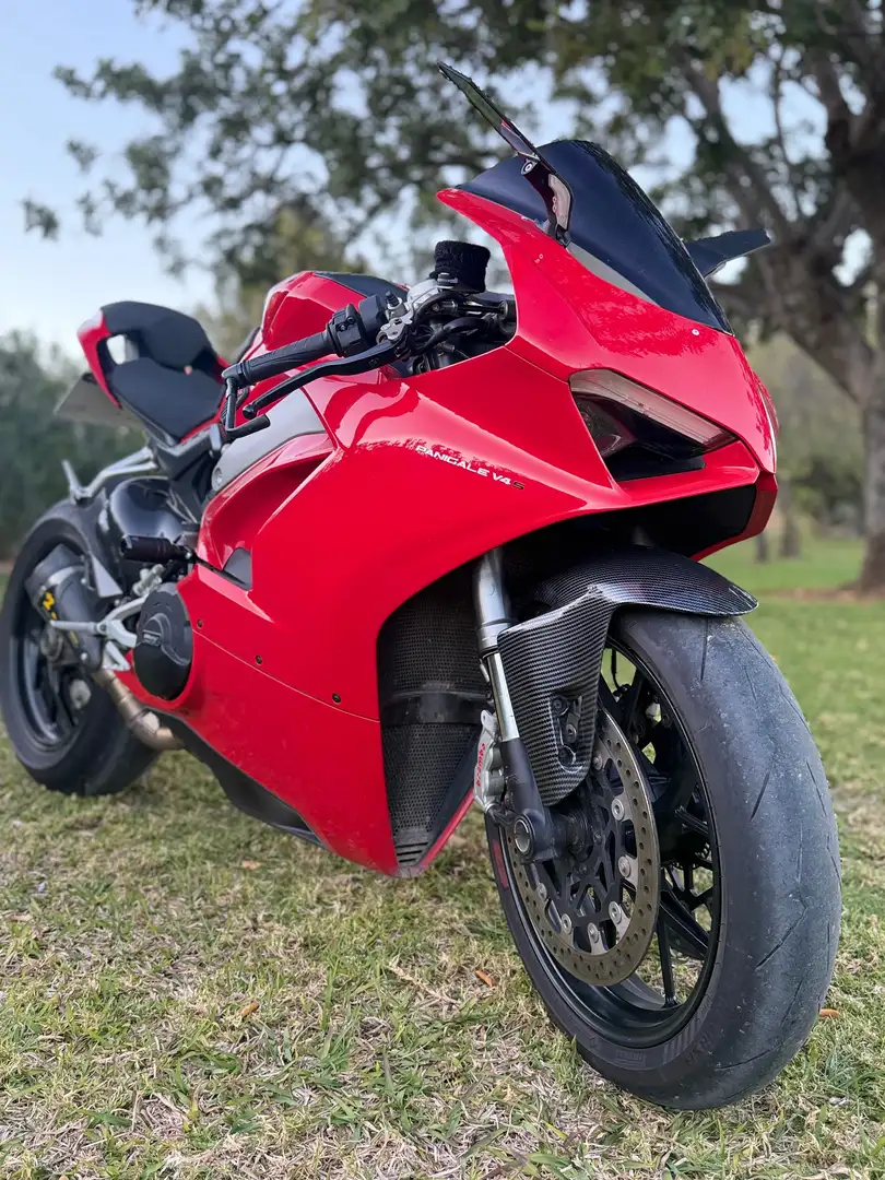 Ducati Panigale V4 Rojo - 2