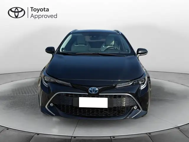 Toyota Corolla view 3
