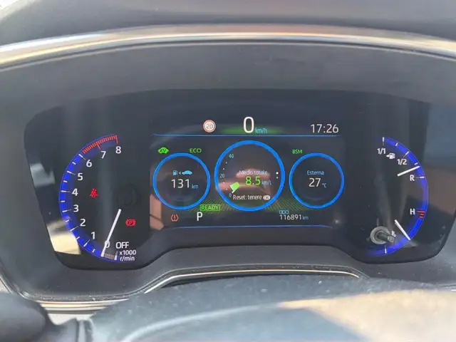 Toyota Corolla view 11