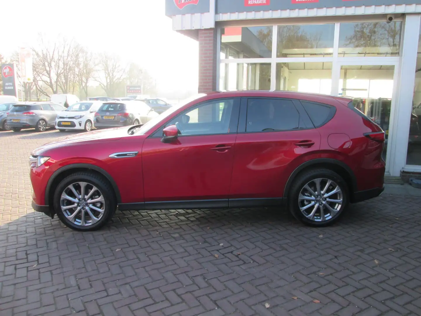 Mazda CX-60 2.5 e-SkyActiv PHEV Takumi Rouge - 2