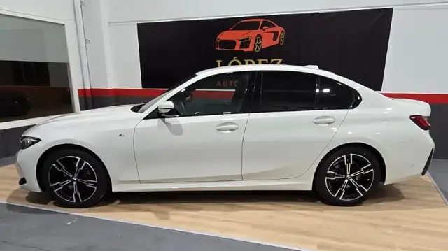 BMW 318 318dA M Sport