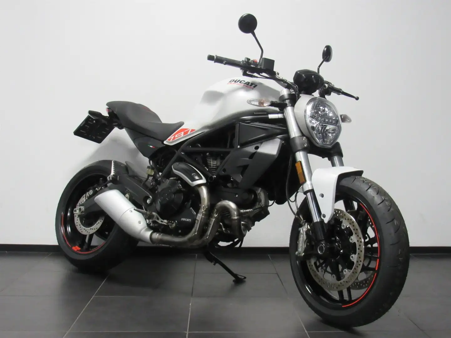 Ducati Monster 797 35 KW Alb - 2