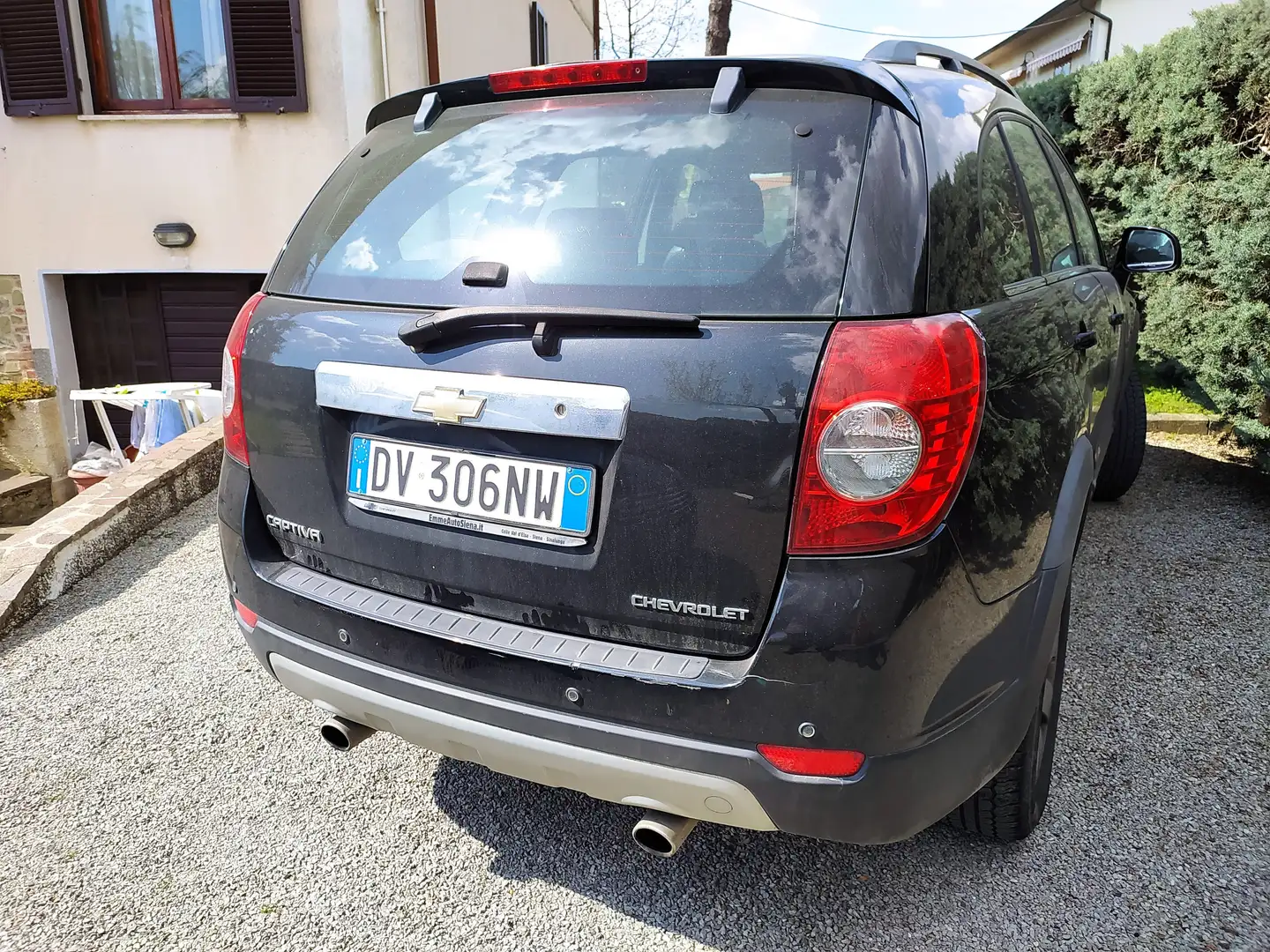 Chevrolet Captiva 2000 D 126 cv 7 posti Nero - 2