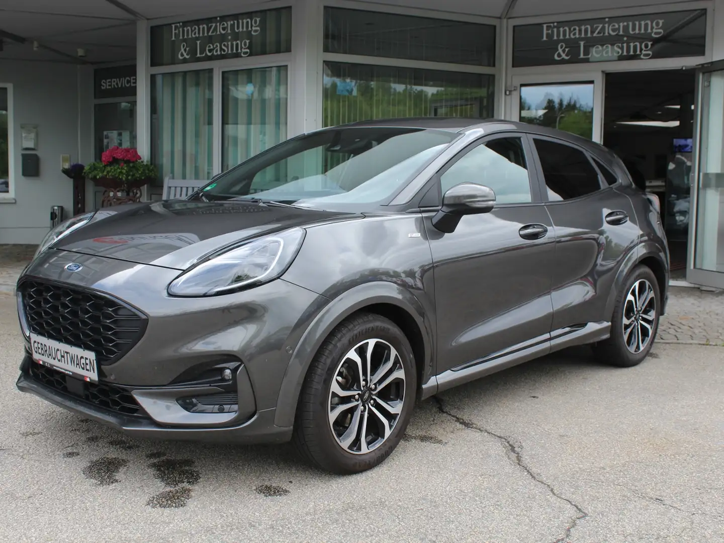 Ford Puma 1.0 EcoBoost ST-Line Grijs - 1