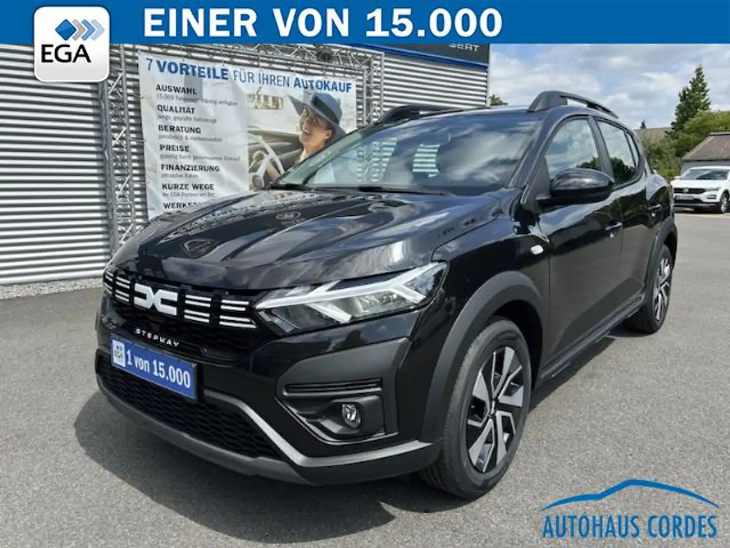 Dacia Sandero STEPWAY EXPRESSION TCe 90 AUTOMATIK*SMART-LINK*R-C Noir - 1