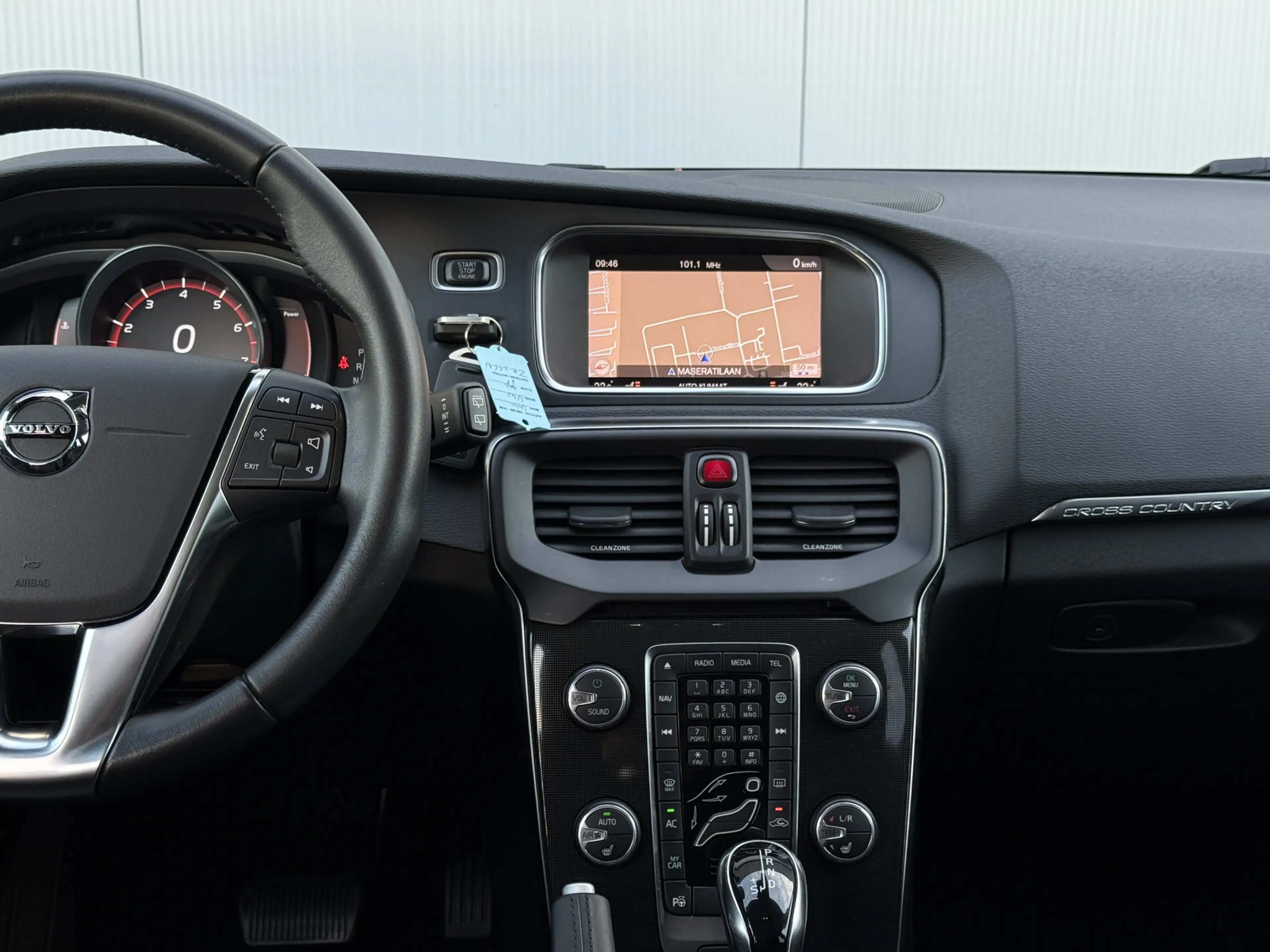 Volvo V40 Cross Country 1.5 T3 Polar+ Luxury Automaat Panoramadak. — photo 8