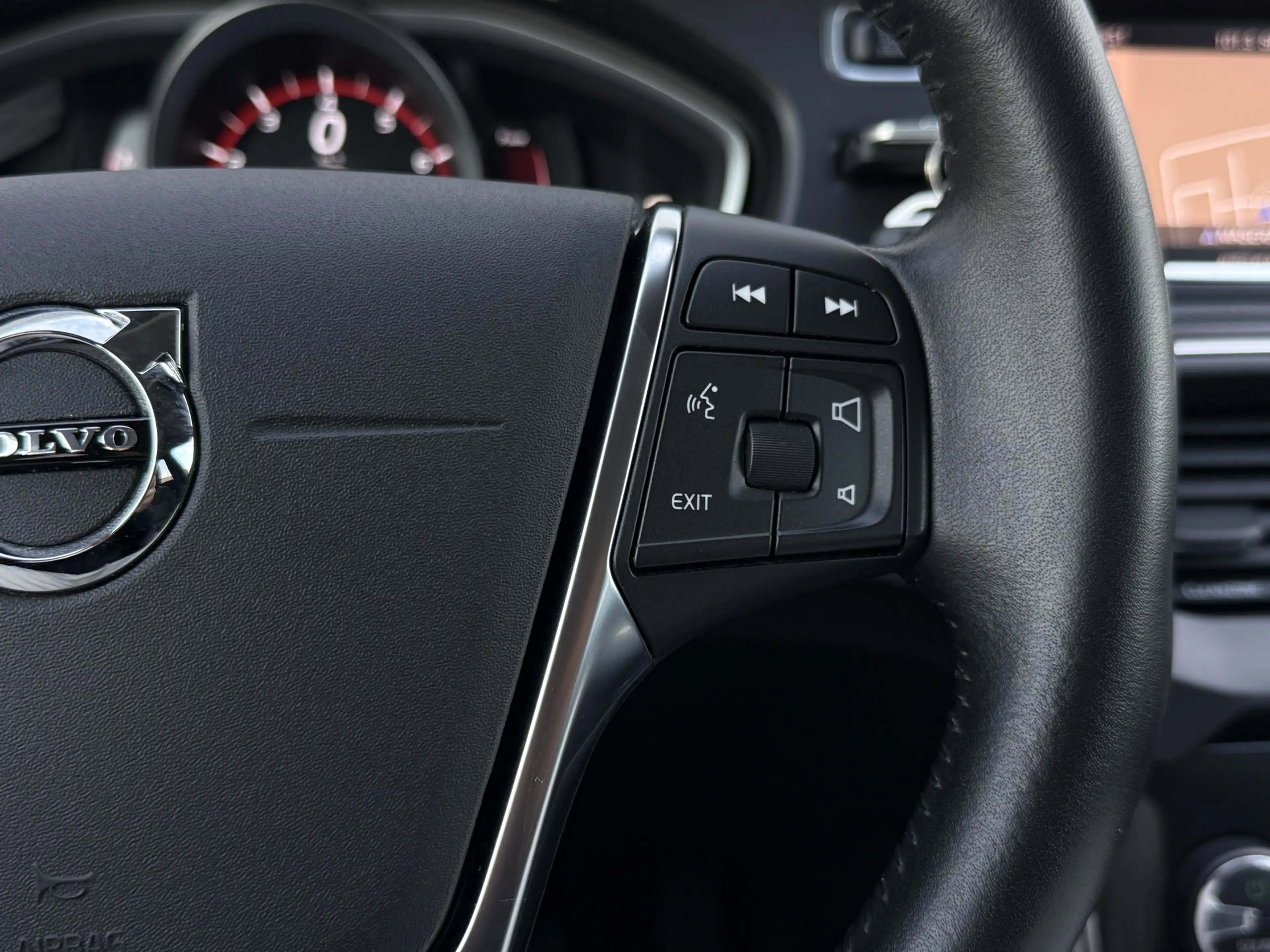 Volvo V40 Cross Country 1.5 T3 Polar+ Luxury Automaat Panoramadak. — photo 18