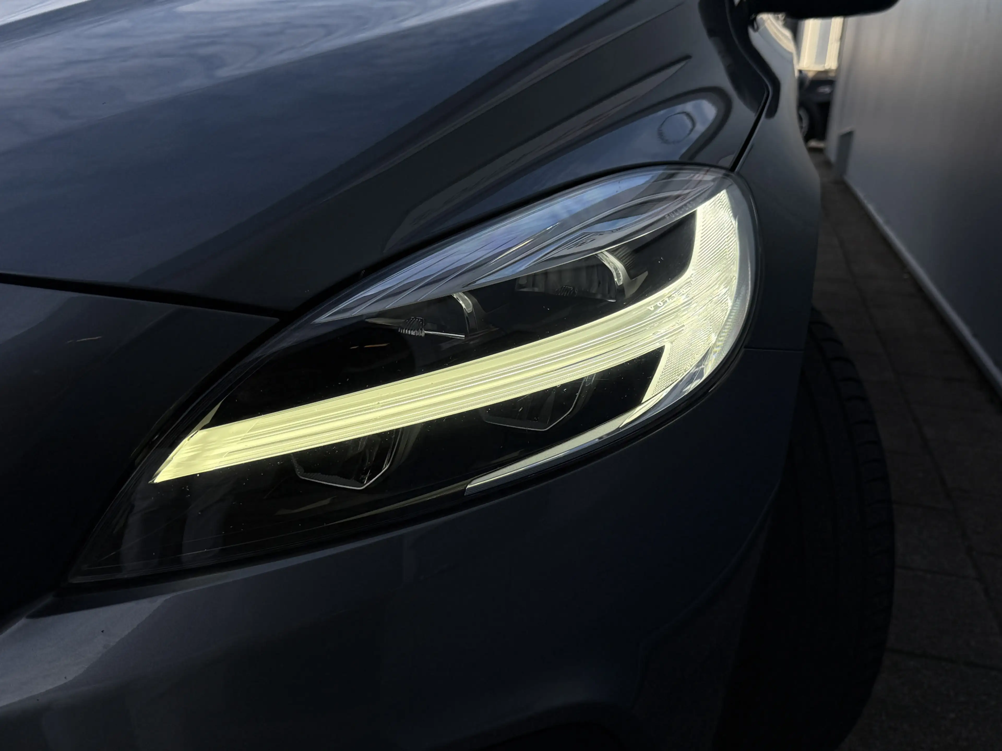 Volvo V40 Cross Country 1.5 T3 Polar+ Luxury Automaat Panoramadak. — photo 20