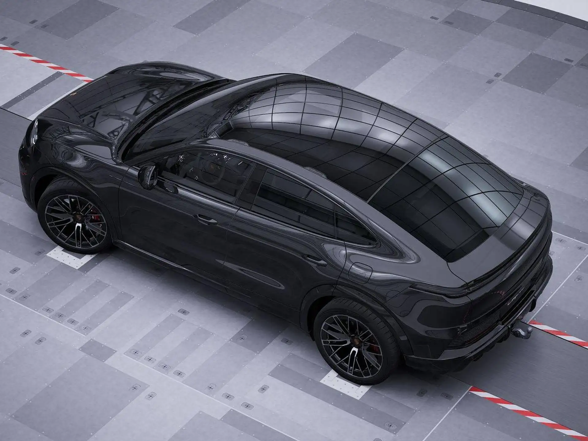 Porsche Cayenne 2026 건메탈 사진 5