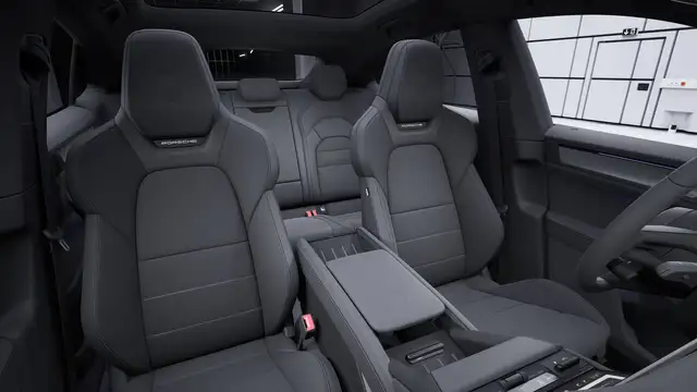Porsche Cayenne view 9