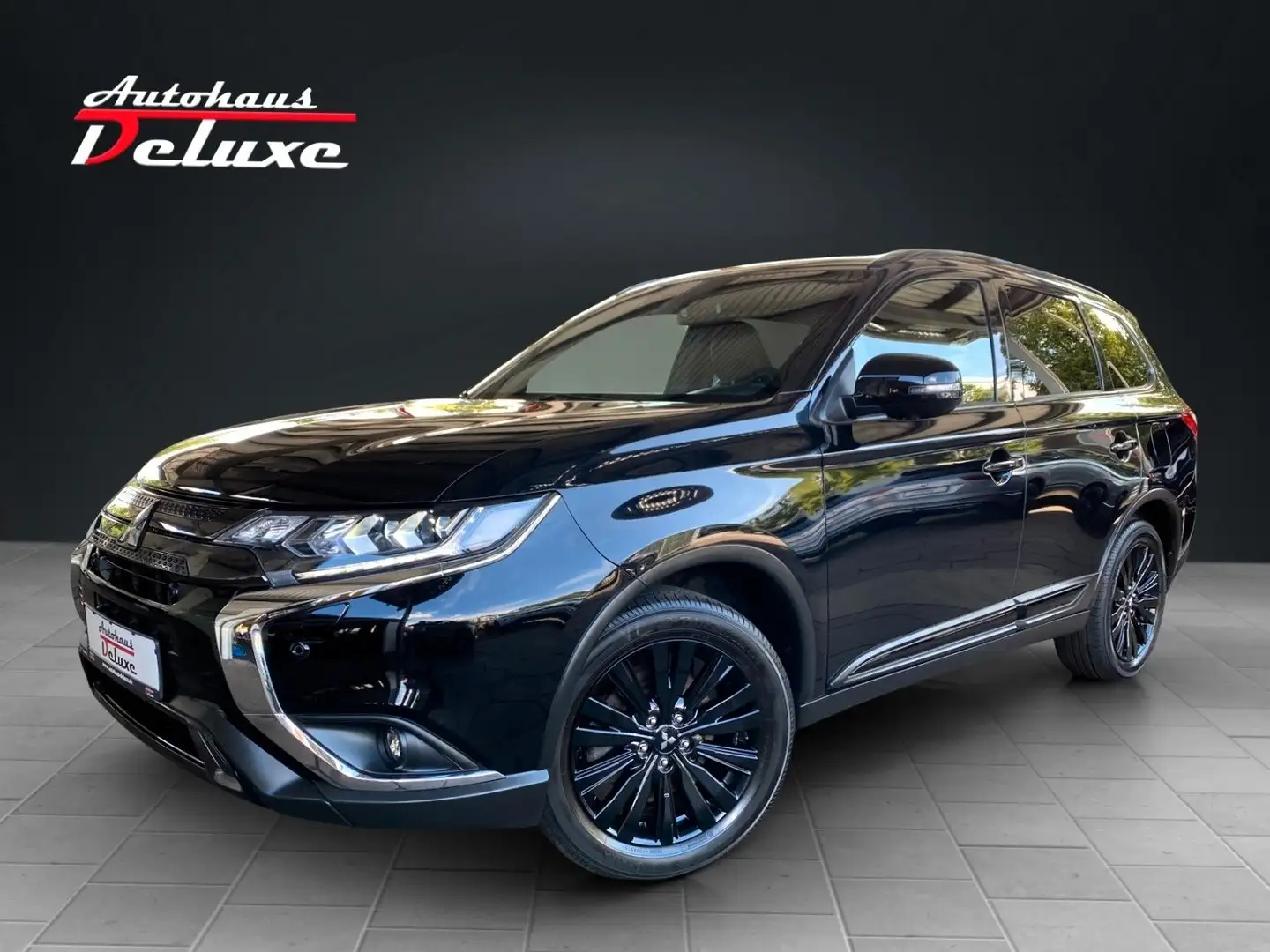 Mitsubishi Outlander SPIRIT PLUS 360°KAMERA-AHK-LED-7-SITZE Schwarz - 1