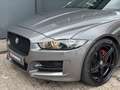 Jaguar XE 2.0 Portfolio R / Full Option / Camera / PDC / NAV Šedá - thumbnail 9