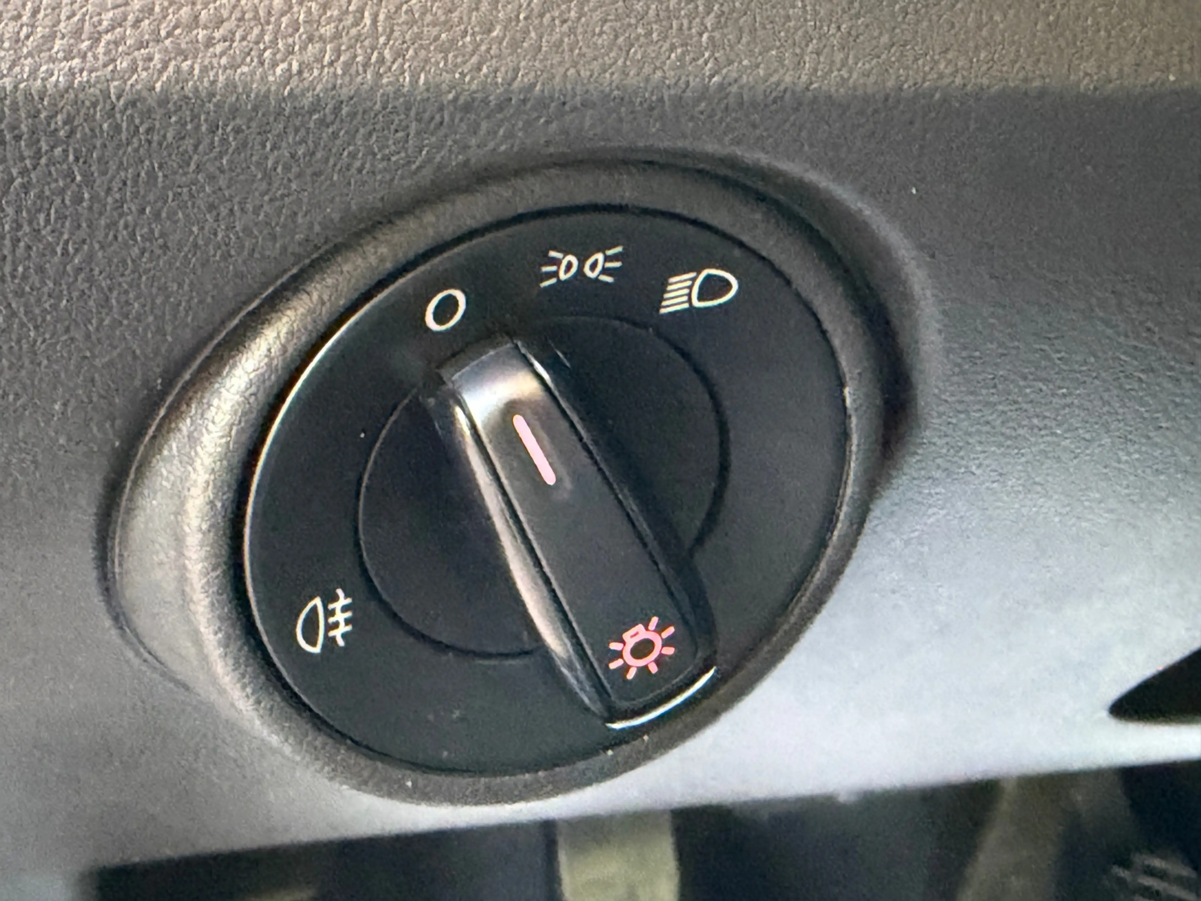Volkswagen up! up! move *Klima*Tüv Neu* — photo 15
