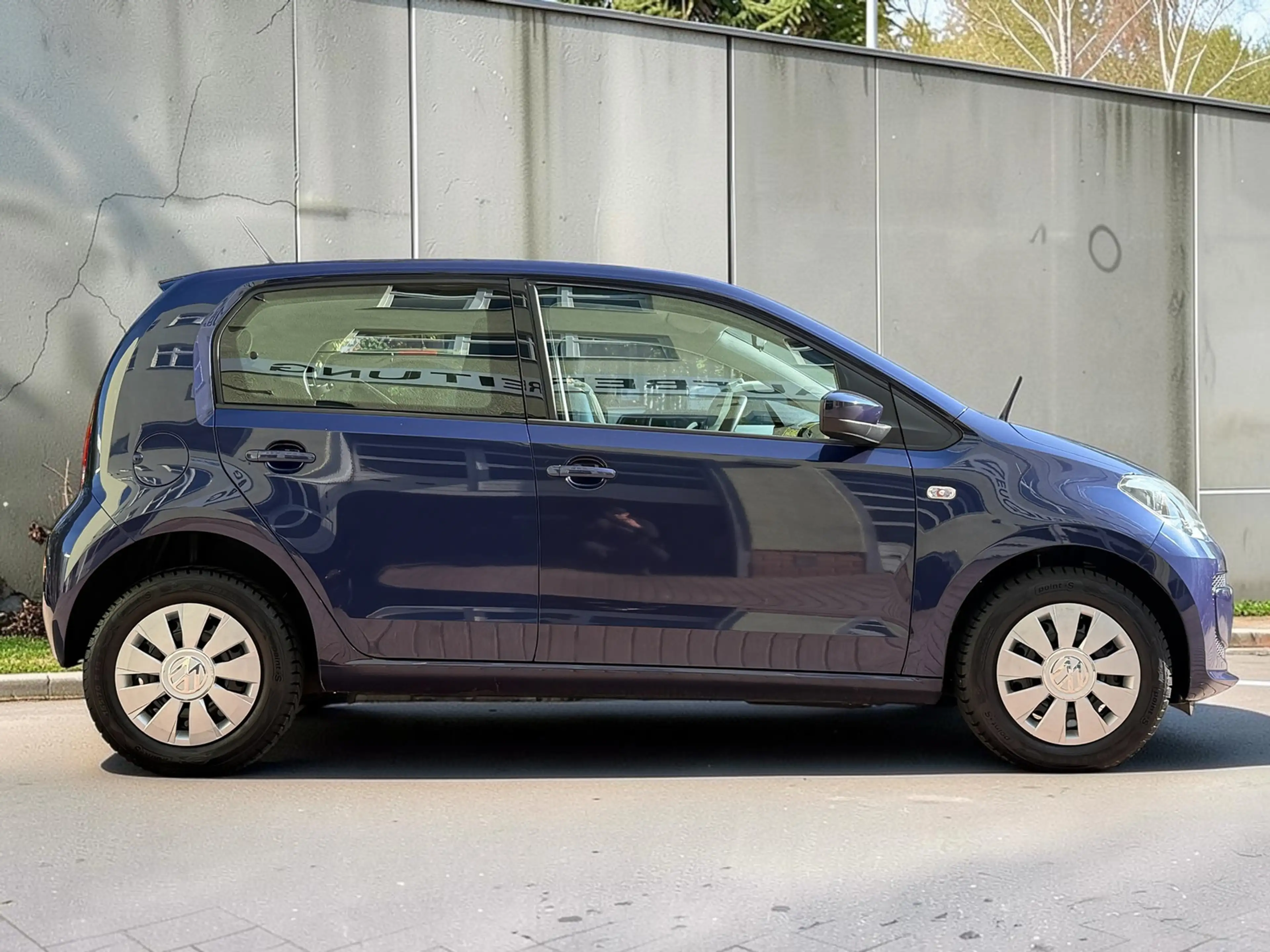 Volkswagen up! up! move *Klima*Tüv Neu* — photo 13