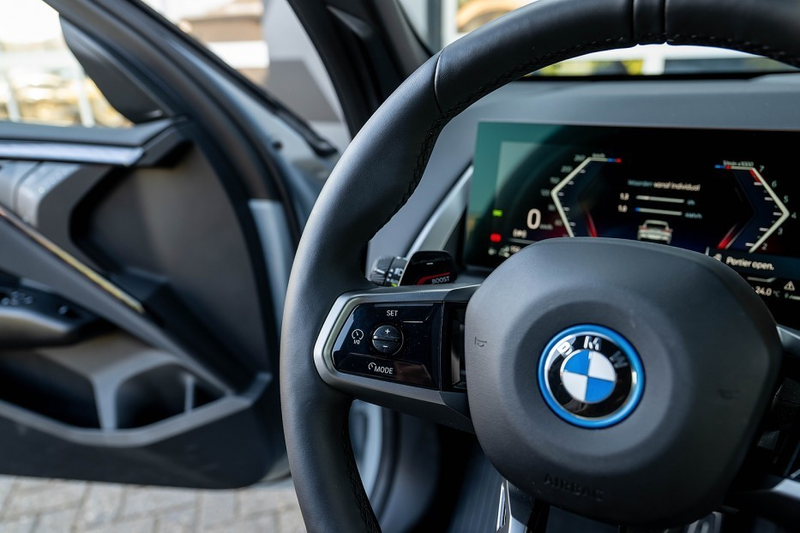 BMW X3 30e xDrive M Sport | Driving Ass. + | Trekhaak | M — photo 15