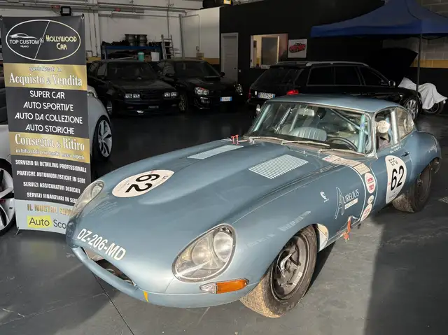 Jaguar E-Type Jaguar Per Gare Storiche Con passaporto Tecnico