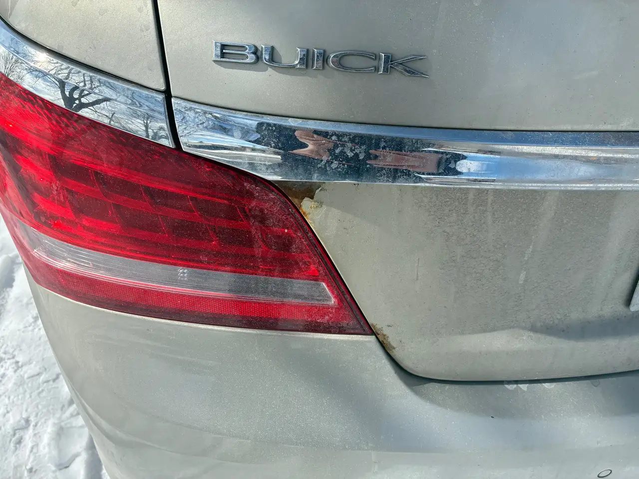 Buick Lacrosse снимка Buick Lacrosse