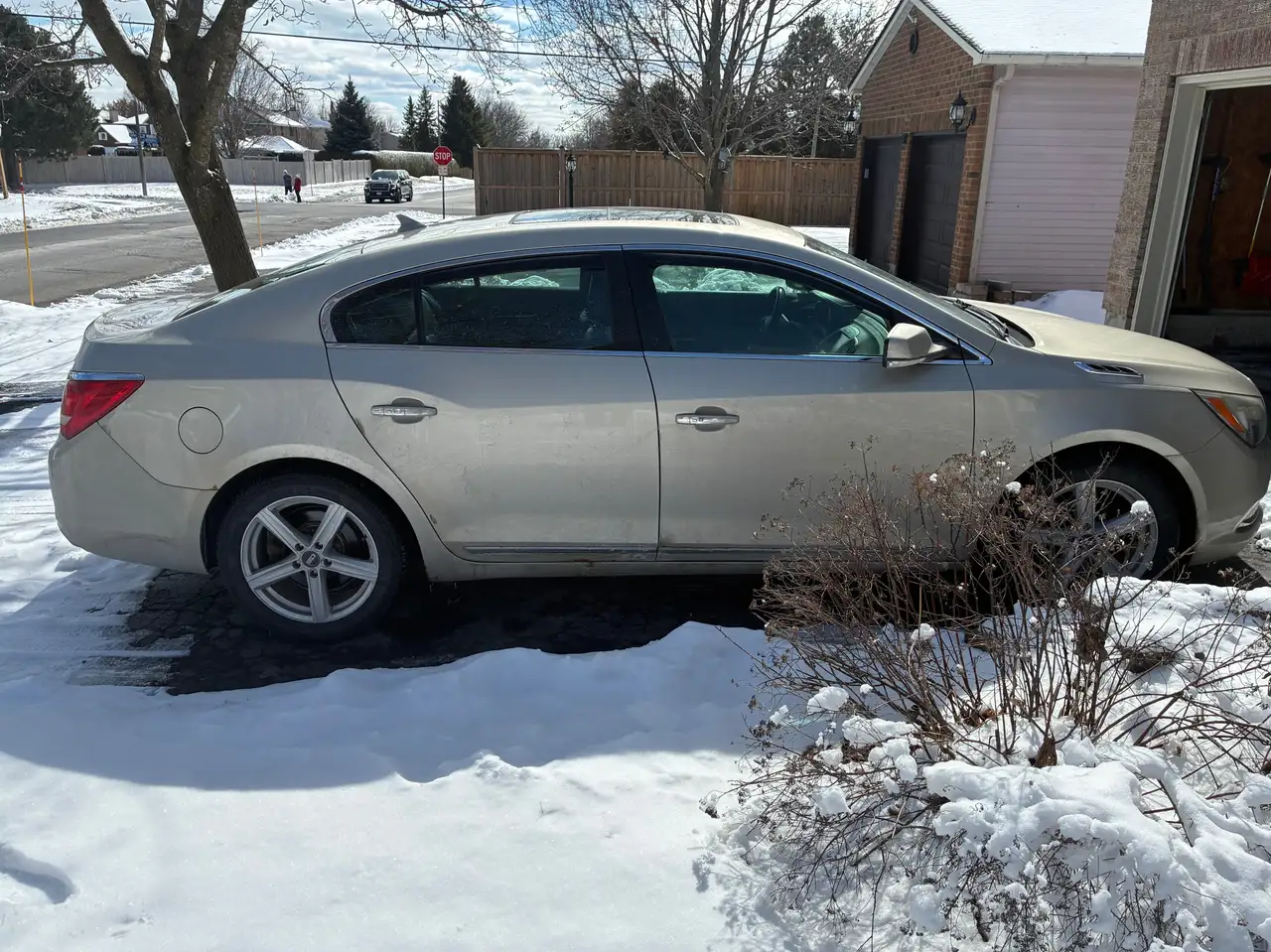 Buick Lacrosse снимка Buick Lacrosse