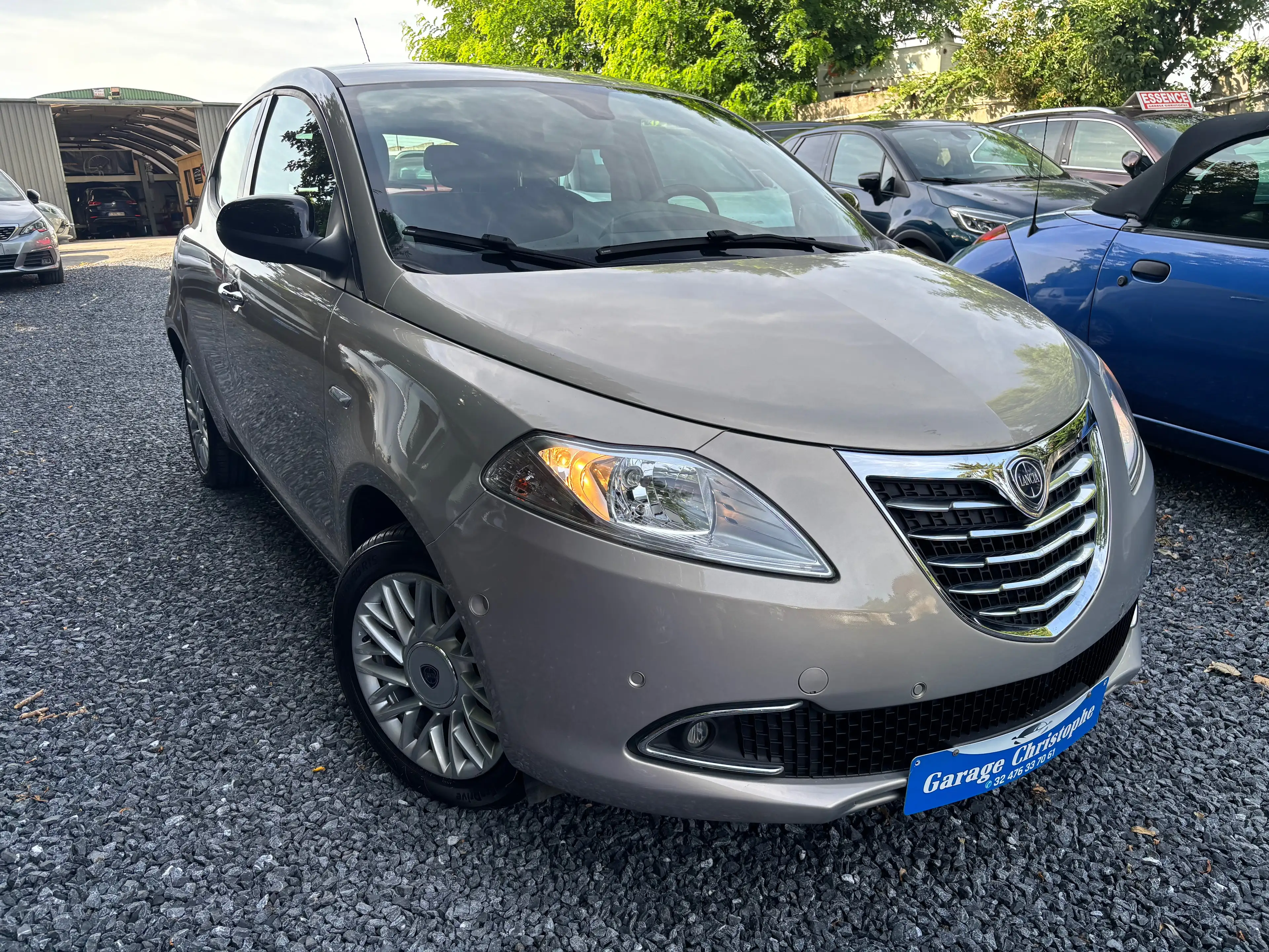 Lancia Ypsilon Ypsilon 1.2i Fire Evo II Platinium — photo 3