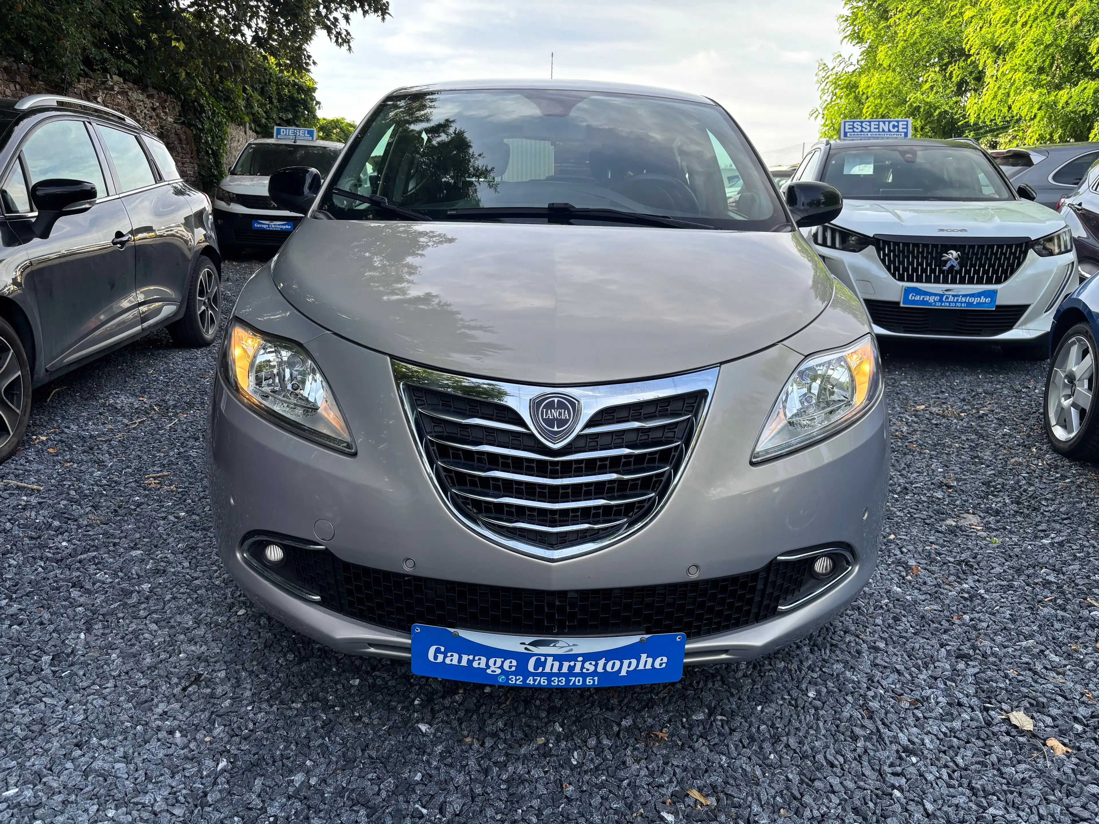 Lancia Ypsilon Ypsilon 1.2i Fire Evo II Platinium — photo 2