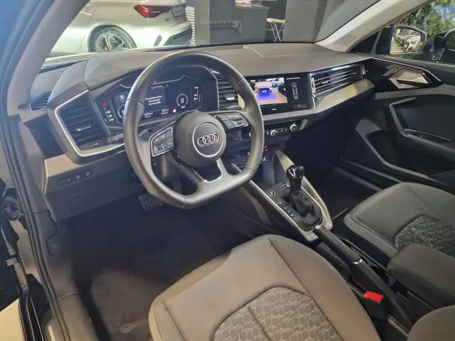 Audi A1 view 12
