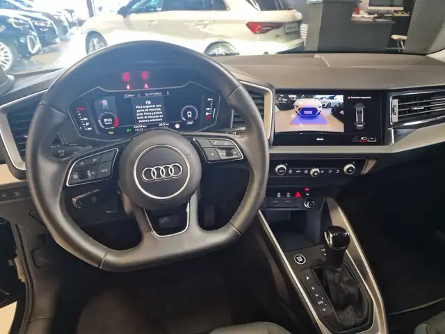 Audi A1 view 13