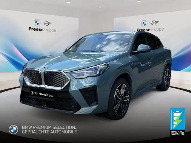 BMW iX2 xDrive30 AHK HEAD-UP RFK HIFI LENKRADHZ LED