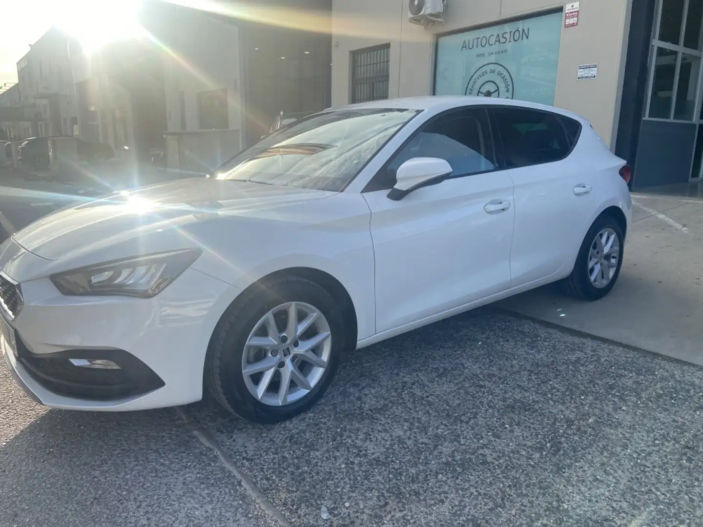SEAT Leon 2.0TDI S&S Style 115 Blanco - 2