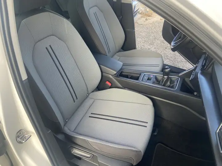 SEAT León 2.0 TDI S&S Style Go 2021, foto 21