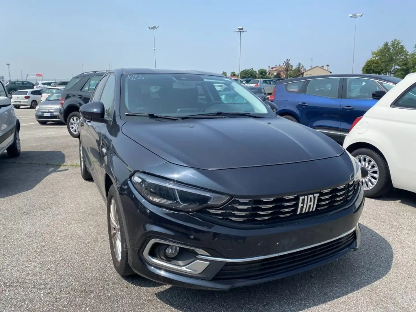 Fiat Tipo 1.0 5 porte Business X COMMERCIANTI Nero - 1