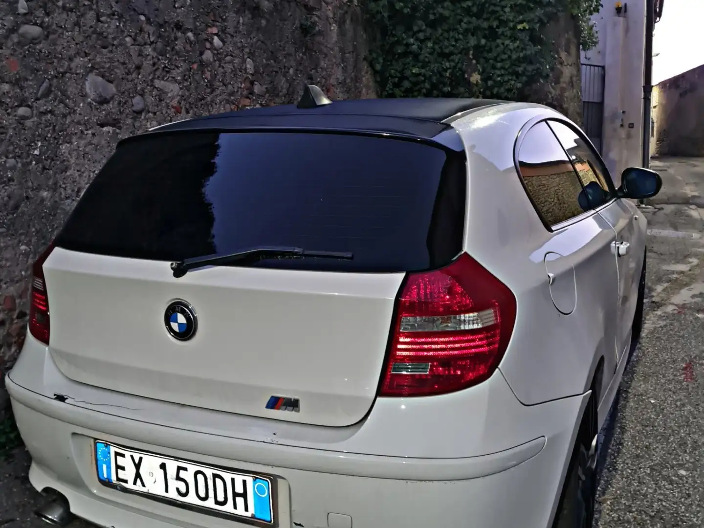 BMW 116 116d 3p 2.0 Futura 116cv dpf Bianco - 2