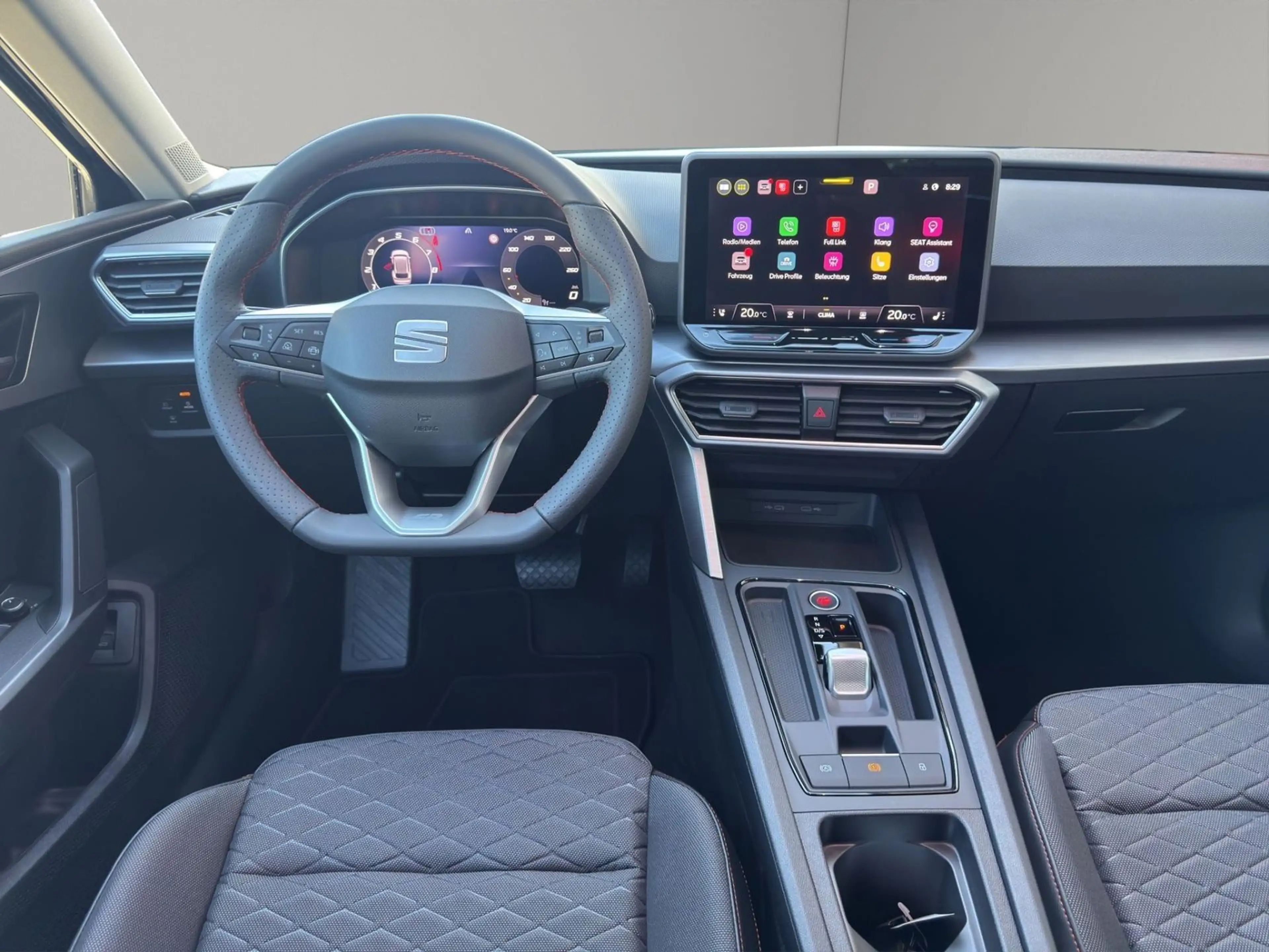 SEAT Leon 1.5 eTSI FR DSG +ACC+AHK+APP+Kamera — photo 12