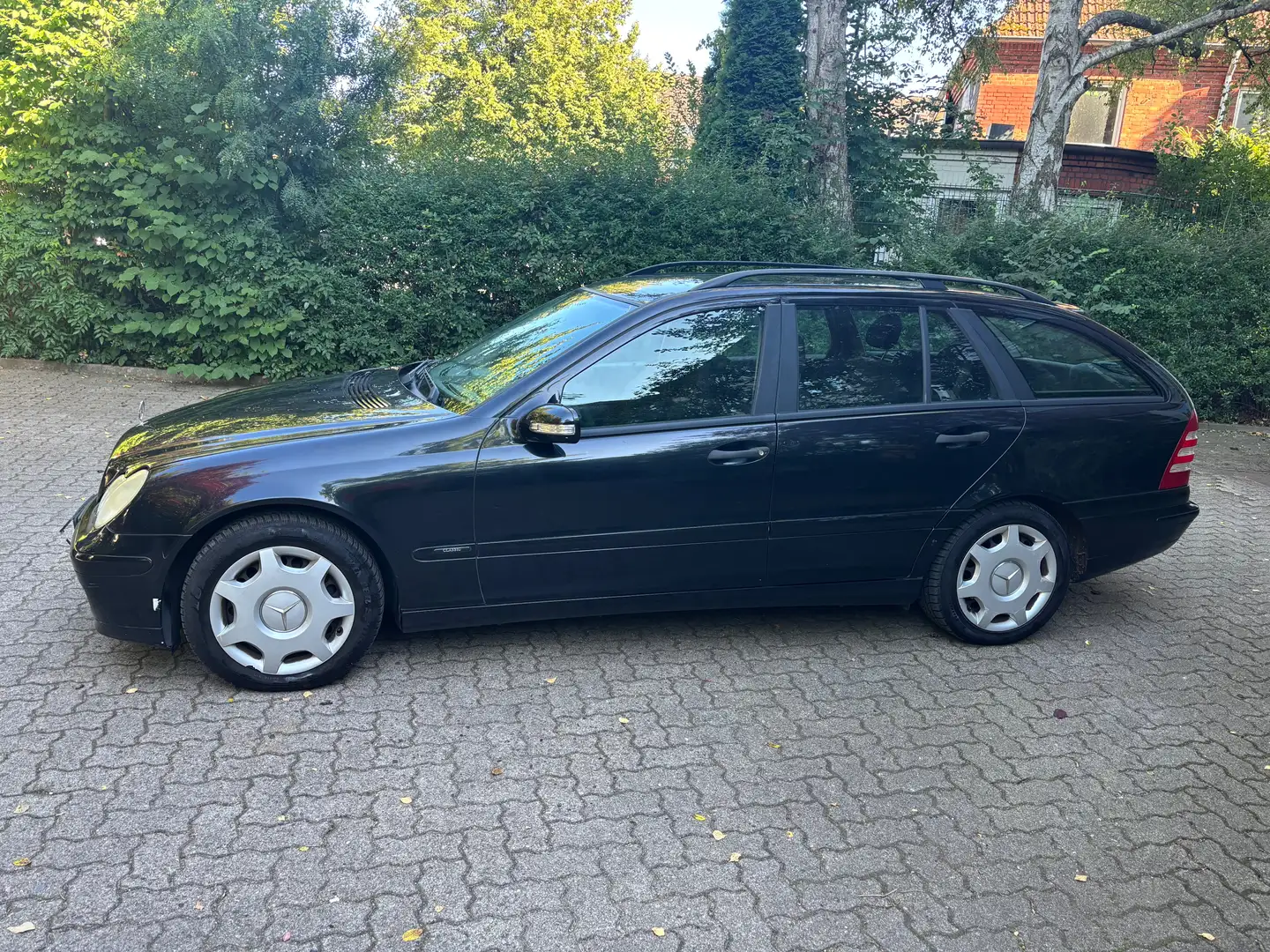 Mercedes-Benz C 200 C-Klasse T-Modell Diesel T CDI Elegance Fekete - 1