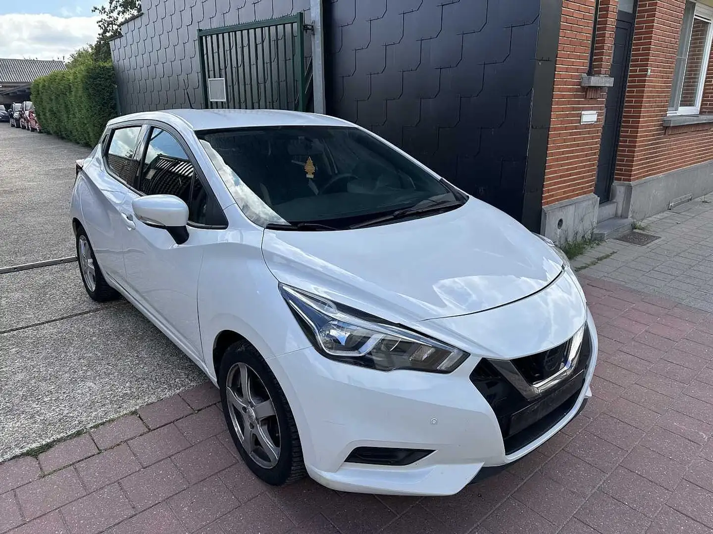 Nissan Micra 1.0 I MET 157DKM HANDELAARS & EXPORT Blanc - 2