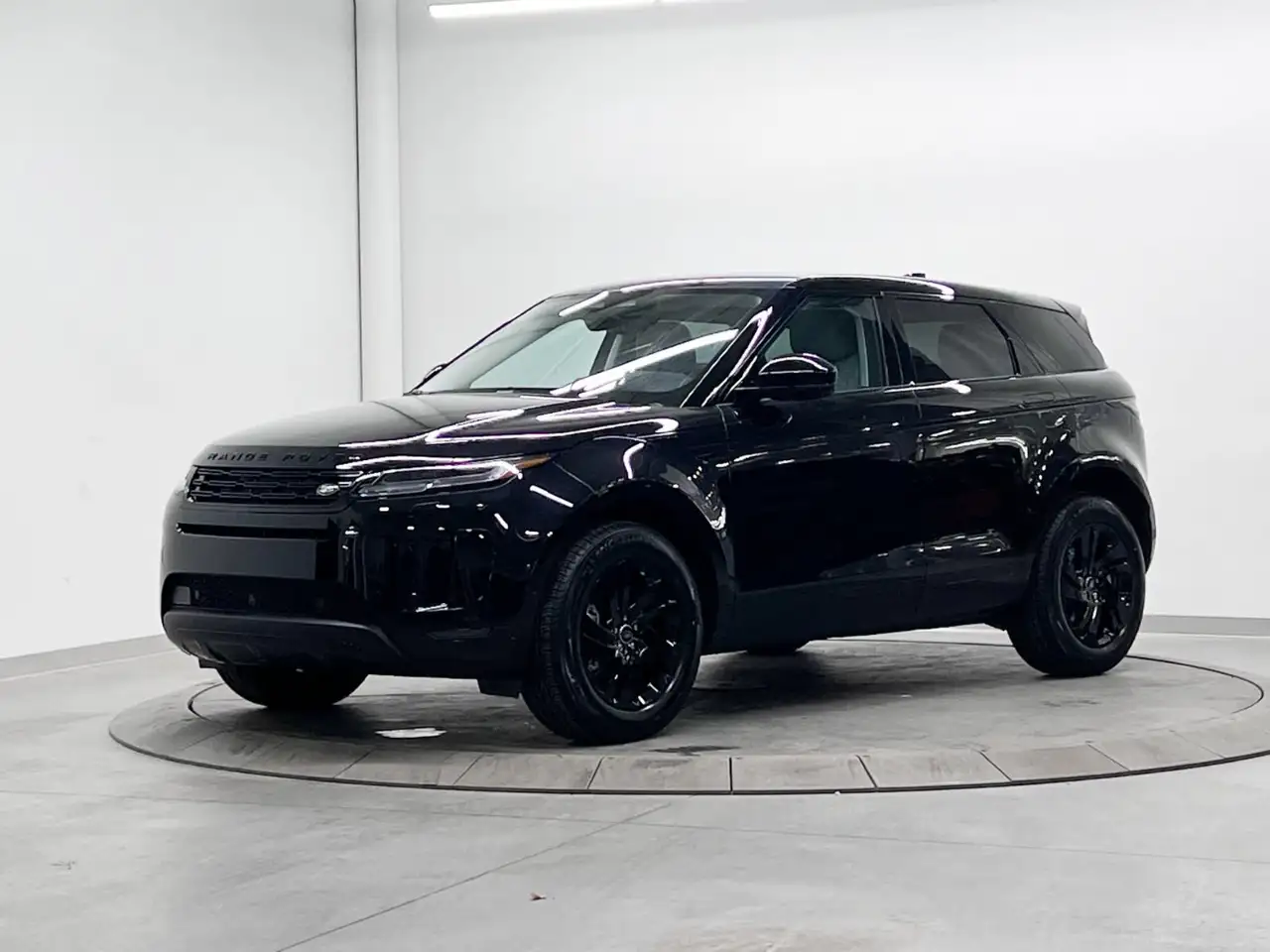 2025 Land Rover Range Rover Evoque