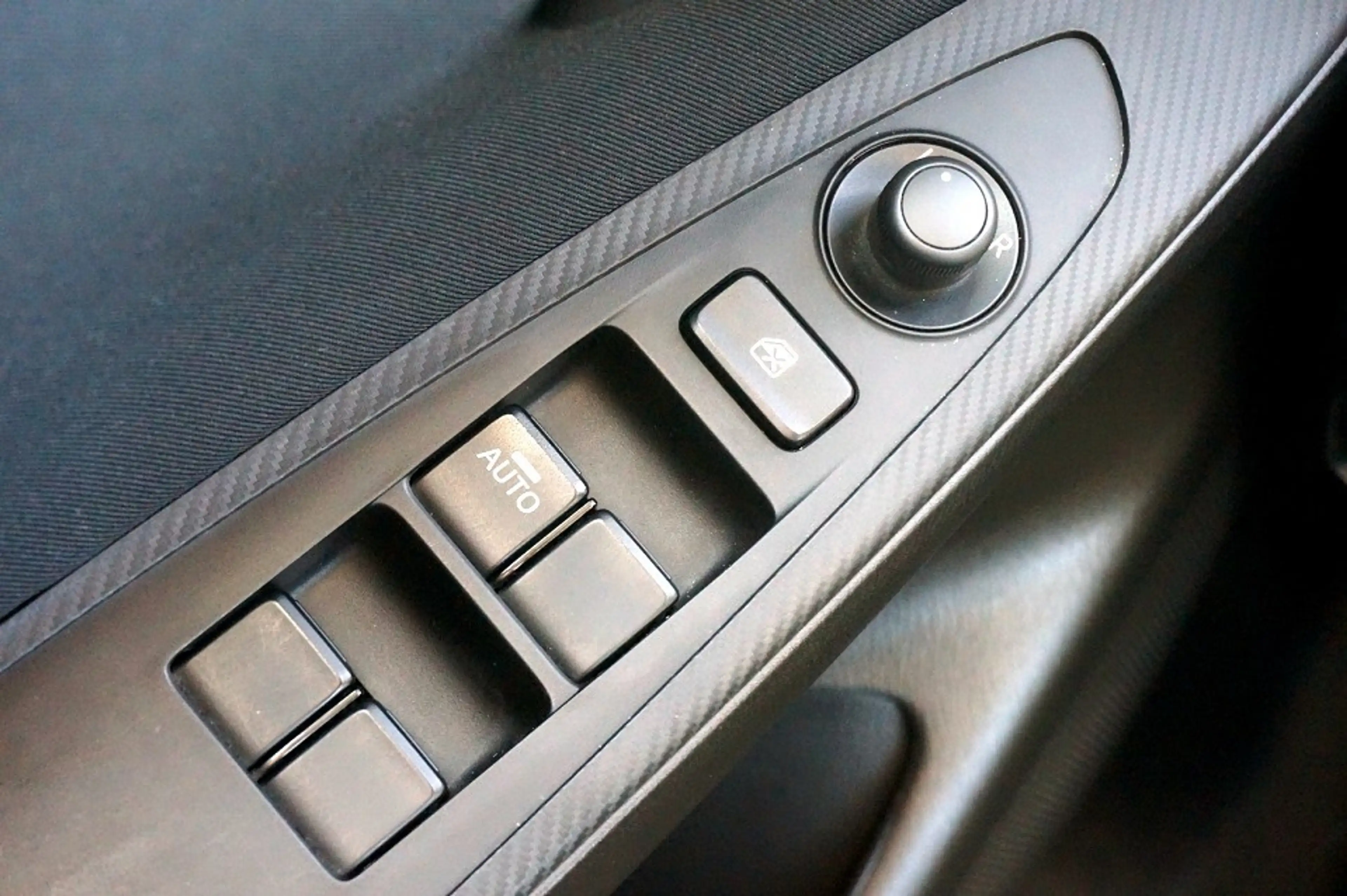 Mazda 2 5-Türer Kizoku | Skyactiv-G 90 | LED-Scheinwerfer — photo 11