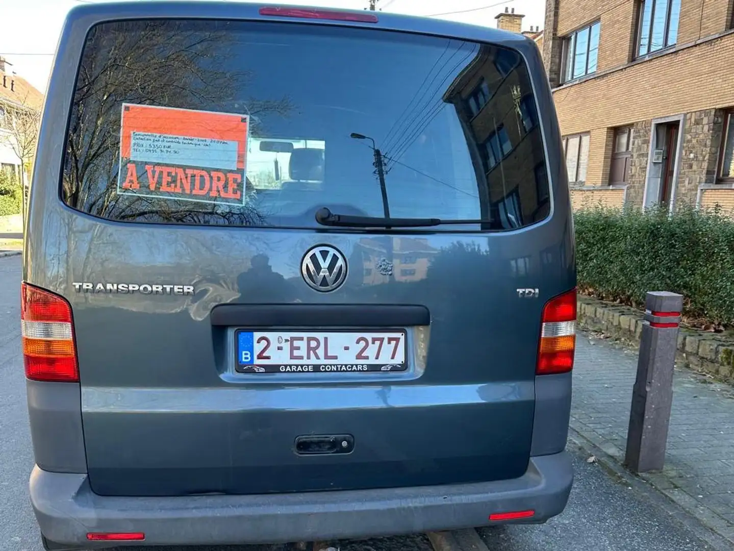 Volkswagen T5 Transporter 1.9 TDi Vert - 2
