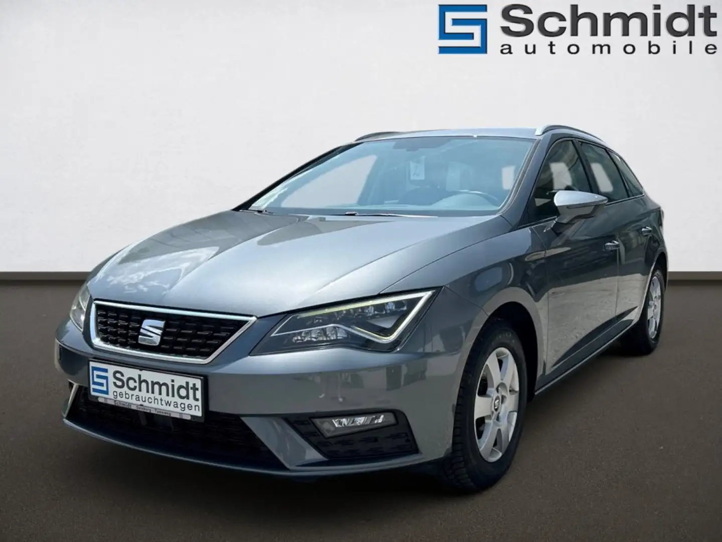 SEAT Leon ST Style 1,6 TDI DSG Start-Stopp Grijs - 1