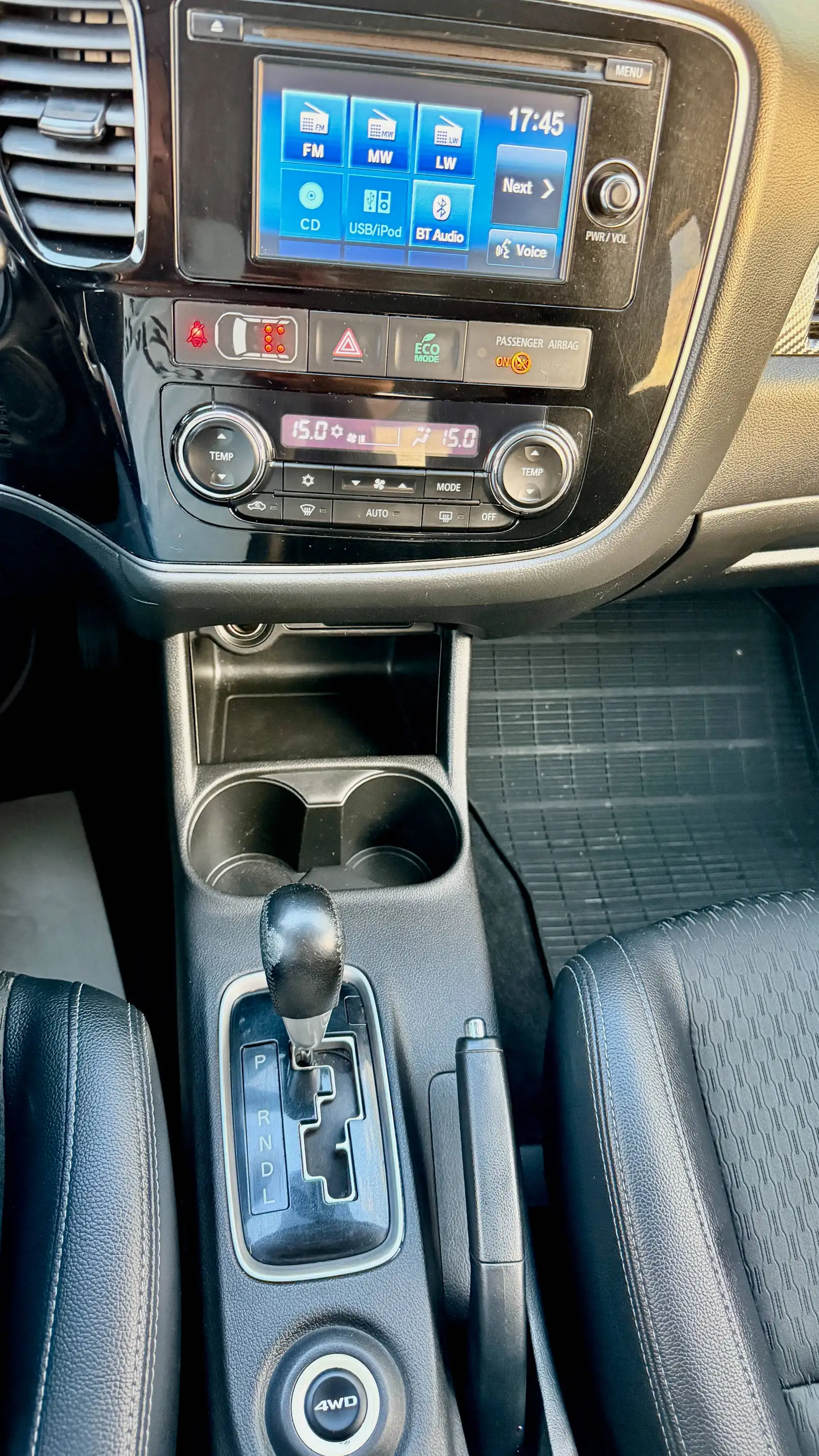 Mitsubishi Outlander ClearTec Invite 4WD — photo 10
