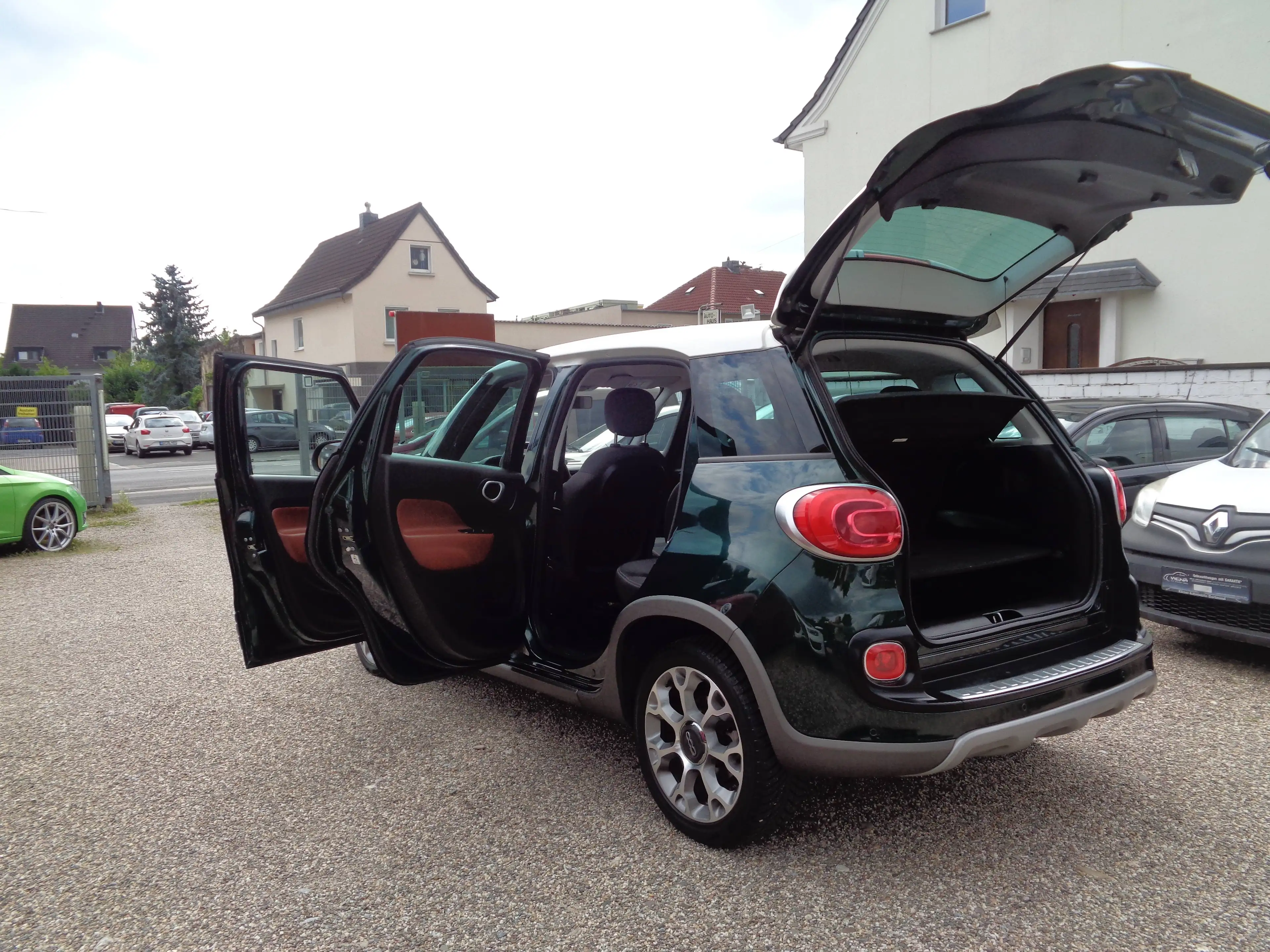 Fiat 500L Trekking — photo 13