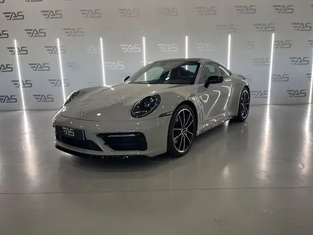 Porsche Carrera GT 4S