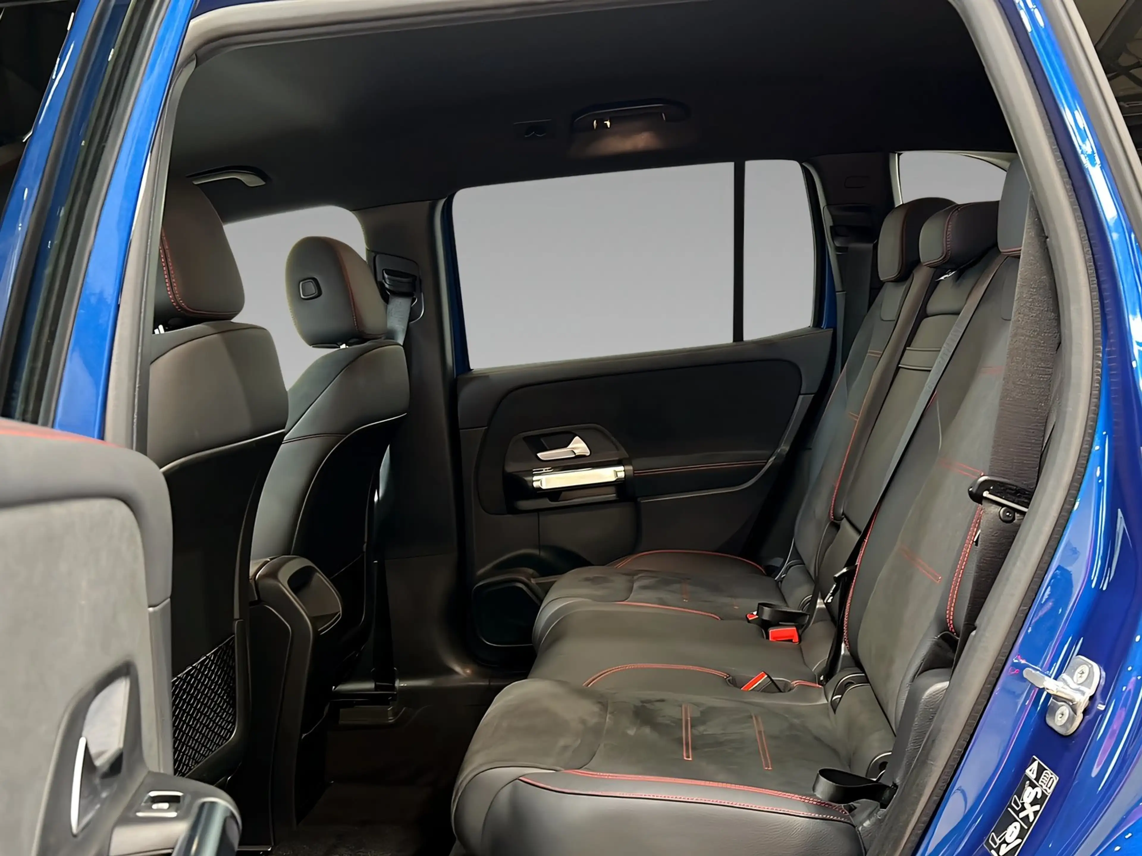 Mercedes-Benz EQB 250 + AMG+LED+NIGHT+Kamera+Ambi+CarPlay+LrHz — photo 10