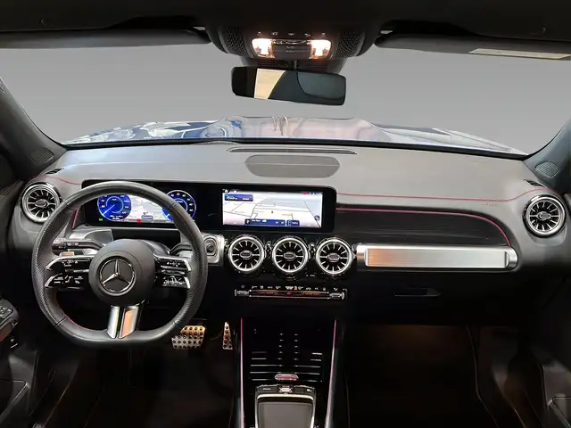Mercedes-Benz 250 view 11