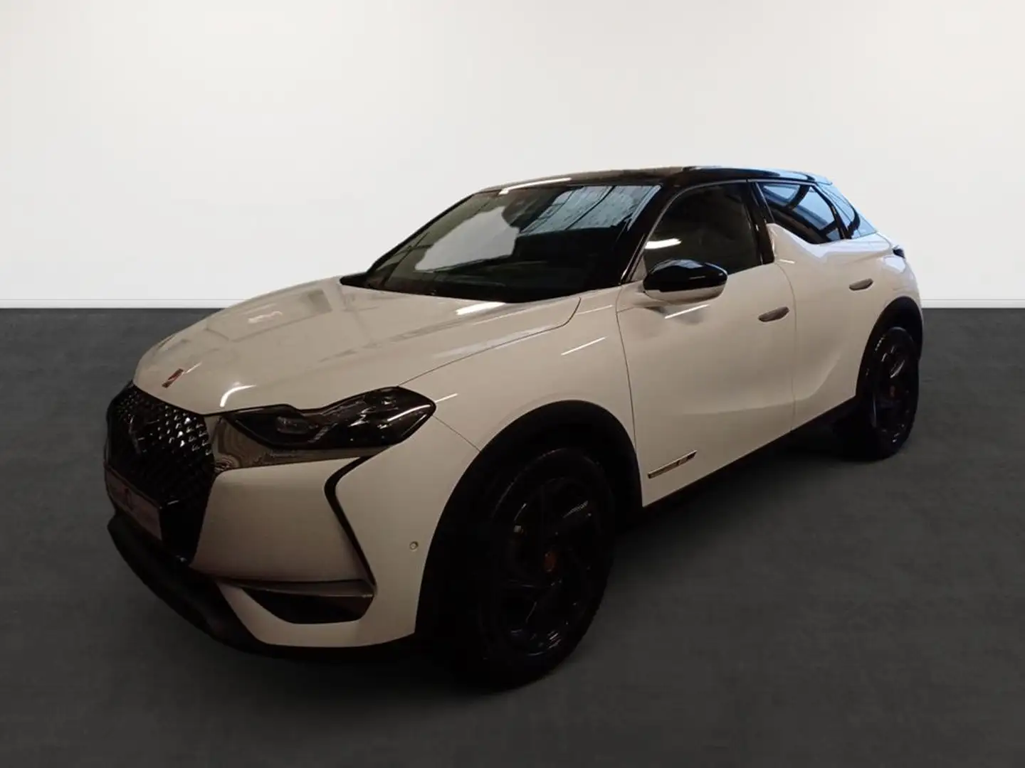 DS Automobiles DS 3 Crossback PureTech 130 Performance Line Weiß - 2