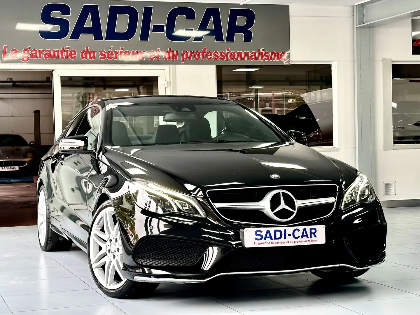 Mercedes-Benz E 200 Coupe 184cv - AMG LINE EDITION Noir - 1