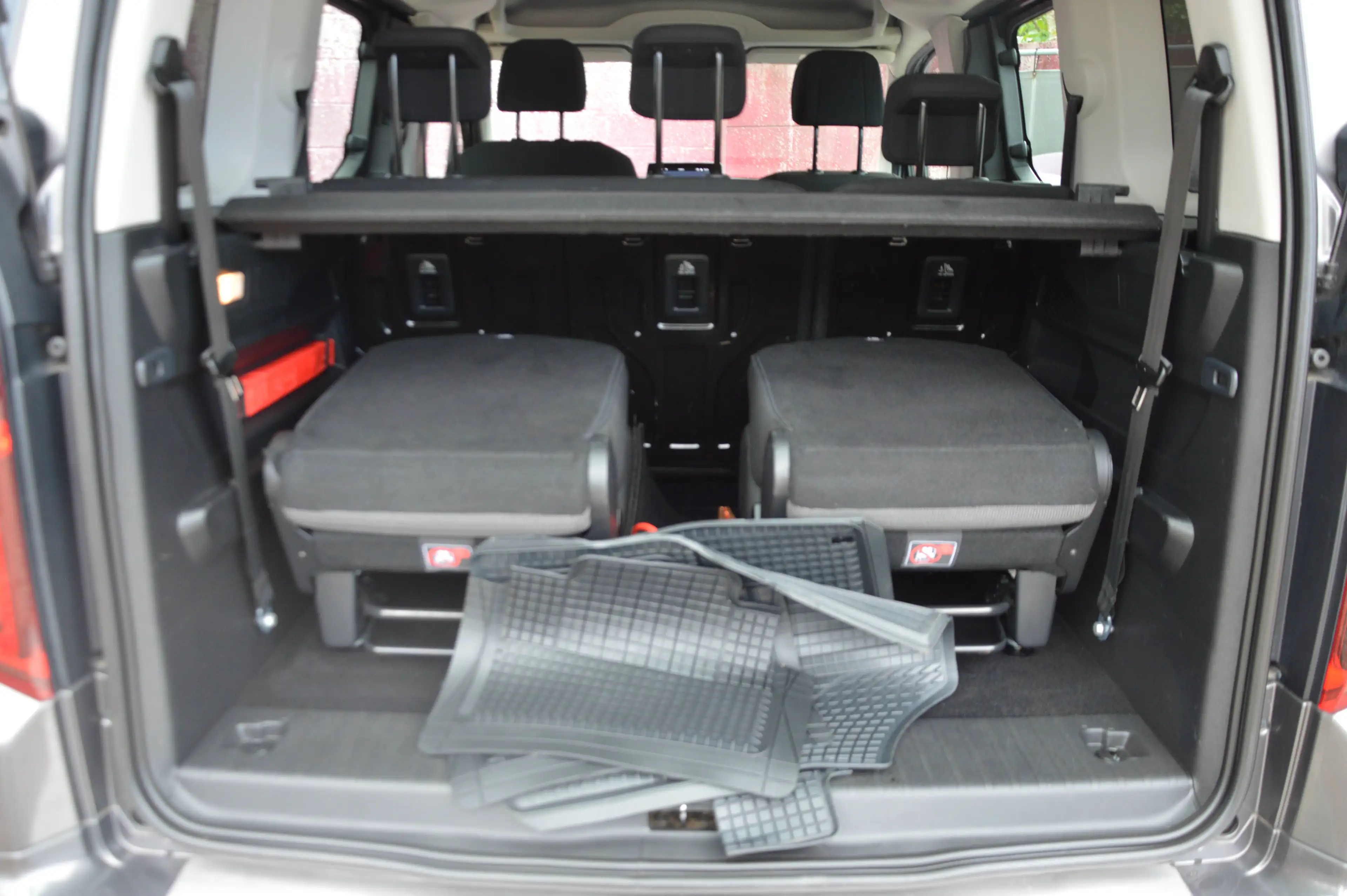 Opel Combo Life 1.2T 7 PLACES Comfort NAV CLIM CRUIS 69.444KM — photo 10