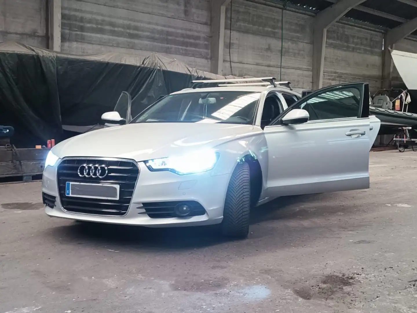 Audi A6 Avant 2.0 tdi Plateado - 2