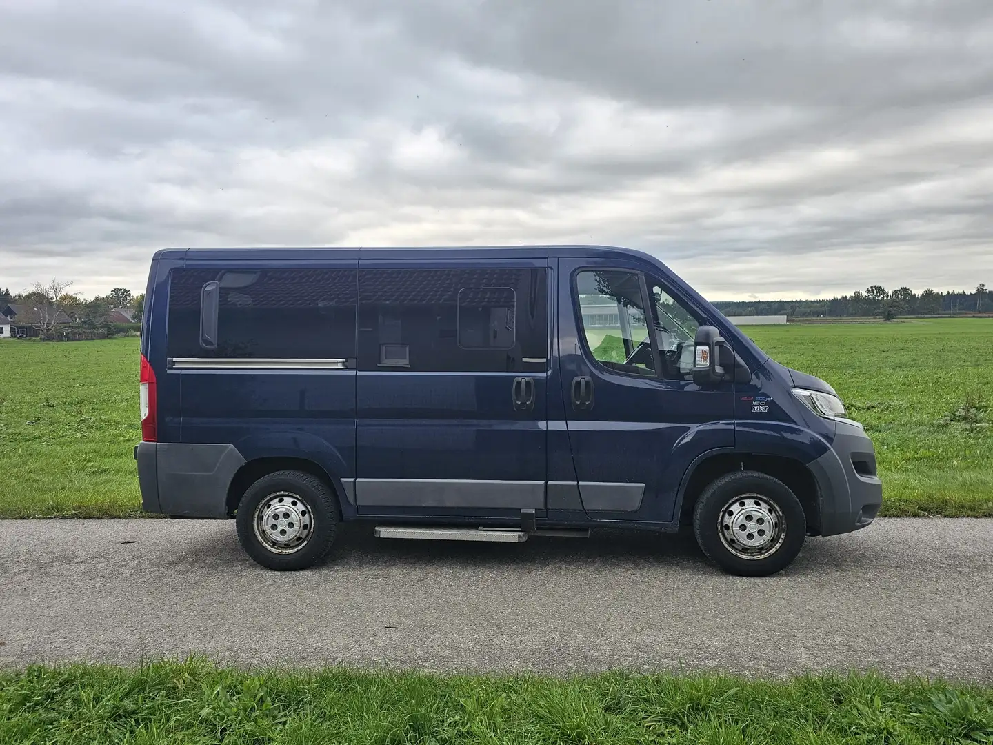 Fiat Ducato 150 2,3 Liter L1H1 Shuttle 9 Sitzer Professional Blau - 2